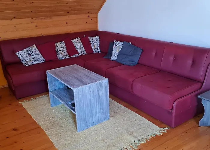 아파트 Apartma Nina